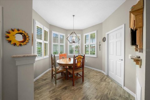 House in Ocala, Florida 2 bedrooms, 146.6 sq.m. № 2349180 - photo 7