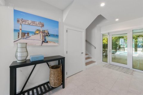 Villa ou maison à vendre à Anna Maria, Floride: 4 chambres, 194.26 m2 № 2148115 - photo 5