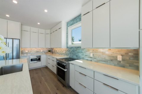 Villa ou maison à vendre à Anna Maria, Floride: 4 chambres, 194.26 m2 № 2148115 - photo 13