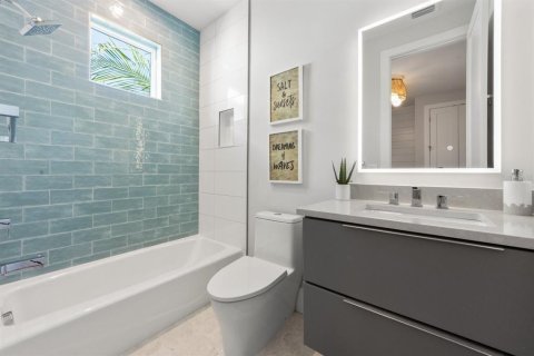 Villa ou maison à vendre à Anna Maria, Floride: 4 chambres, 194.26 m2 № 2148115 - photo 23