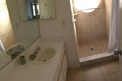 Copropriété à louer à Kissimmee, Floride: 3 chambres, 113.34 m2 № 2092887 - photo 10