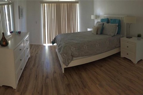 Copropriété à louer à Kissimmee, Floride: 3 chambres, 113.34 m2 № 2092887 - photo 9