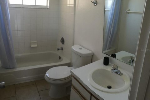 Copropriété à louer à Kissimmee, Floride: 3 chambres, 113.34 m2 № 2092887 - photo 13