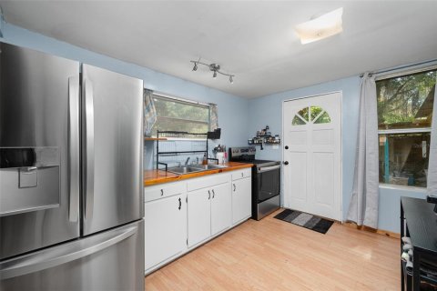 Villa ou maison à vendre à Gainesville, Floride: 2 chambres, 57.97 m2 № 1916732 - photo 3