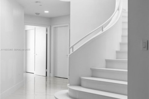 Condominio en alquiler en Aventura, Florida, 3 dormitorios, 281.49 m2 № 1983893 - foto 23