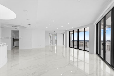 Condominio en alquiler en Aventura, Florida, 3 dormitorios, 281.49 m2 № 1983893 - foto 3