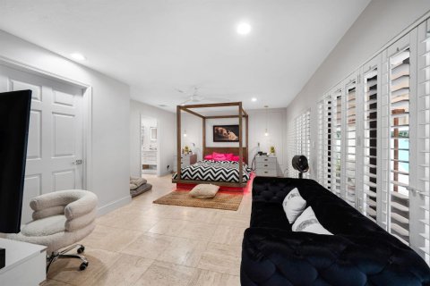House in Fort Lauderdale, Florida 4 bedrooms, 313.17 sq.m. № 2401264 - photo 22