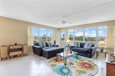 Condo in Fort Lauderdale, Florida, 2 bedrooms  № 2377066