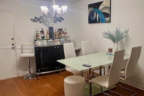 Снять в аренду кондоминиум в Майами, Флорида 2 спальни, 98.85м2, № 1949957 - фото 6