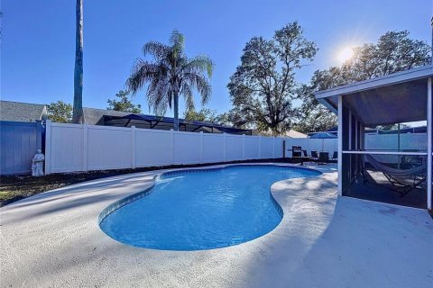 House in Valrico, Florida 3 bedrooms, 110.93 sq.m. № 1877187 - photo 28