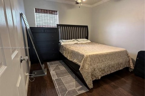 Townhouse in Pompano Beach, Florida 3 bedrooms, 132.66 sq.m. № 1701112 - photo 15