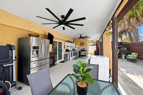Casa en venta en Tampa, Florida, 4 dormitorios, 176.51 m2 № 2387305 - foto 21