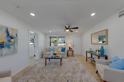 Villa ou maison à vendre à Pinellas Park, Floride: 3 chambres, 89.19 m2 № 2436753 - photo 7