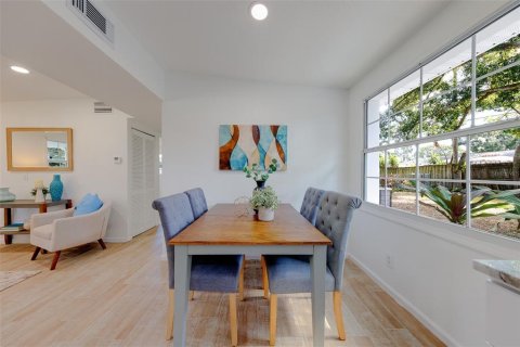 Villa ou maison à vendre à Pinellas Park, Floride: 3 chambres, 89.19 m2 № 2436753 - photo 8