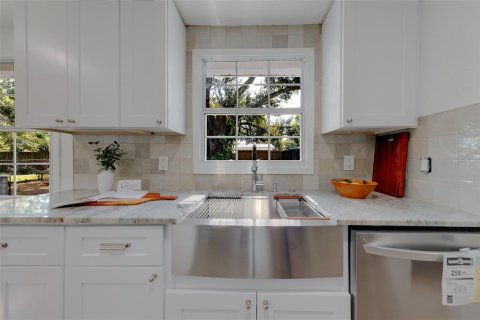 Villa ou maison à vendre à Pinellas Park, Floride: 3 chambres, 89.19 m2 № 2436753 - photo 15