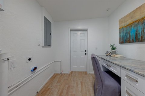 Villa ou maison à vendre à Pinellas Park, Floride: 3 chambres, 89.19 m2 № 2436753 - photo 21