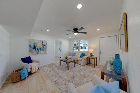 Villa ou maison à vendre à Pinellas Park, Floride: 3 chambres, 89.19 m2 № 2436753 - photo 10
