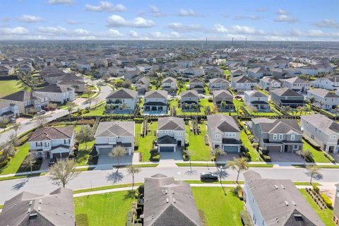 House in Kissimmee, Florida 5 bedrooms, 238.76 sq.m. № 1901268 - photo 5