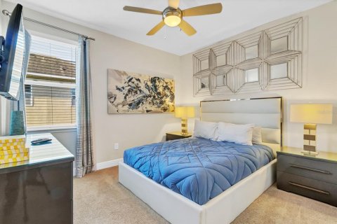 House in Kissimmee, Florida 5 bedrooms, 238.76 sq.m. № 1901268 - photo 30