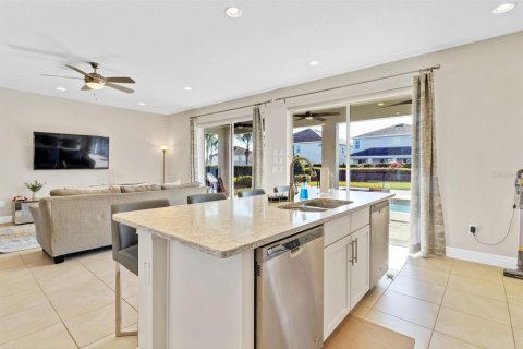 House in Kissimmee, Florida 5 bedrooms, 238.76 sq.m. № 1901268 - photo 22