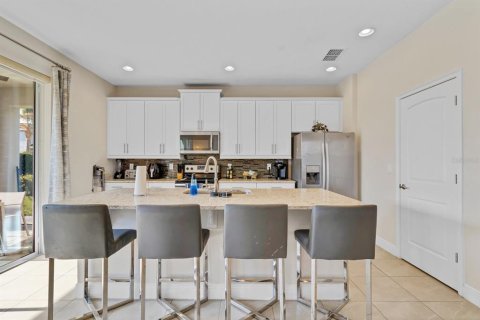 House in Kissimmee, Florida 5 bedrooms, 238.76 sq.m. № 1901268 - photo 19