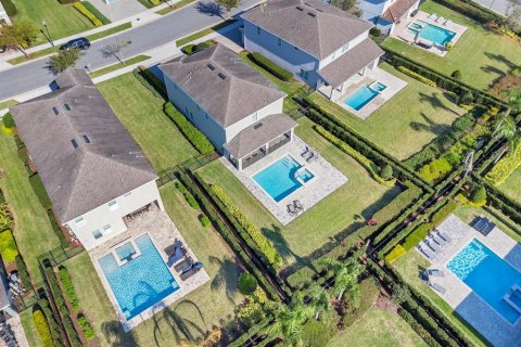 House in Kissimmee, Florida 5 bedrooms, 238.76 sq.m. № 1901268 - photo 8