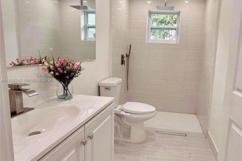 Casa en alquiler en Lauderhill, Florida, 7 dormitorios, 212.37 m2 № 2011756 - foto 15