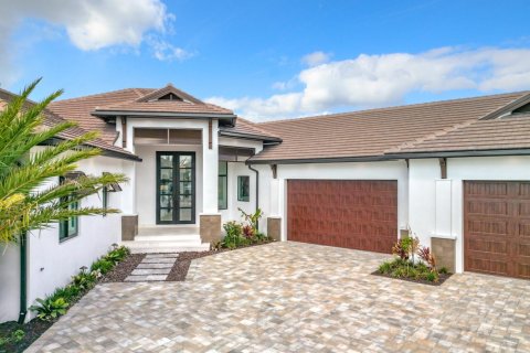 Villa ou maison à vendre à Fort Myers, Floride: 5 chambres, 465.72 m2 № 2187989 - photo 5