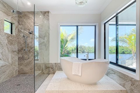 Villa ou maison à vendre à Fort Myers, Floride: 5 chambres, 465.72 m2 № 2187989 - photo 18