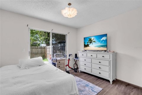 Casa en venta en Temple Terrace, Florida, 3 dormitorios, 112.32 m2 № 1869788 - foto 14
