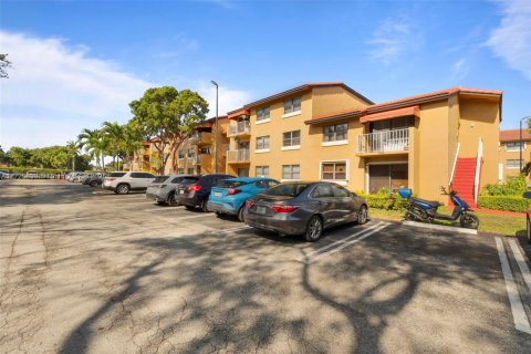 Condominio en venta en Miami, Florida, 2 dormitorios, 80.55 m2 № 1811796 - foto 27