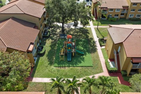 Condominio en venta en Miami, Florida, 2 dormitorios, 80.55 m2 № 1811796 - foto 12