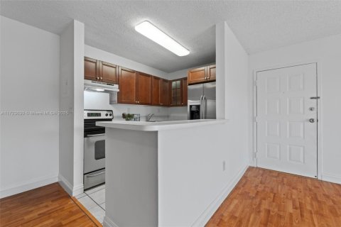 Condominio en venta en Miami, Florida, 2 dormitorios, 80.55 m2 № 1811796 - foto 15
