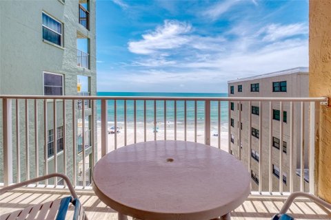 Condominio en venta en Indian Shores, Florida, 2 dormitorios, 101.26 m2 № 1793868 - foto 8