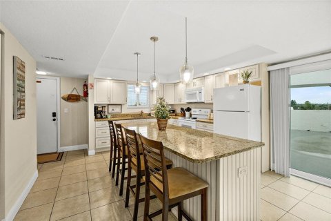 Condo in Flagler Beach, Florida, 2 bedrooms  № 1879332 - photo 3