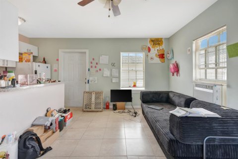 Commercial property in Lake Park, Florida 160.91 sq.m. № 2172157 - photo 16