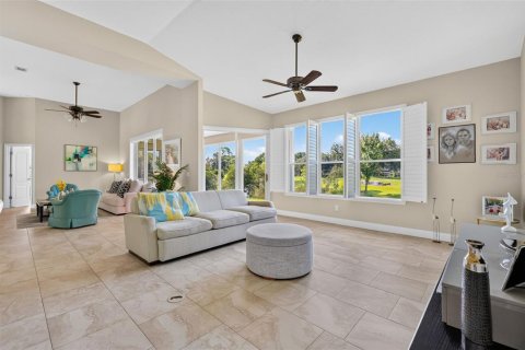 Casa en venta en Mount Dora, Florida, 3 dormitorios, 187.94 m2 № 2339576 - foto 14