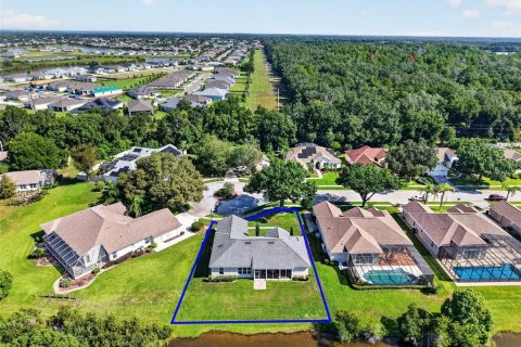Casa en venta en Mount Dora, Florida, 3 dormitorios, 187.94 m2 № 2339576 - foto 4