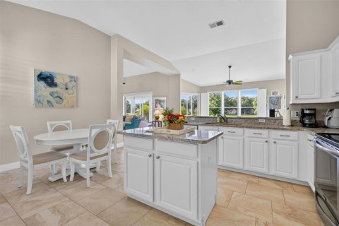 Casa en venta en Mount Dora, Florida, 3 dormitorios, 187.94 m2 № 2339576 - foto 18