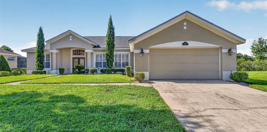 Casa en Mount Dora, Florida 3 dormitorios, 187.94 m2 № 2339576