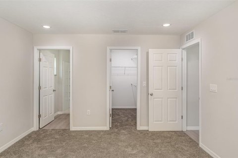Duplex à vendre à Winter Haven, Floride: 4 chambres, 260.5 m2 № 1918649 - photo 16