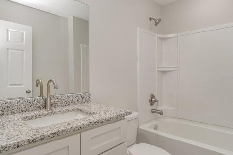 Duplex à vendre à Winter Haven, Floride: 4 chambres, 260.5 m2 № 1918649 - photo 11