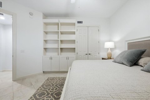 Copropriété à vendre à Englewood, Floride: 4 chambres, 256.5 m2 № 2411443 - photo 27