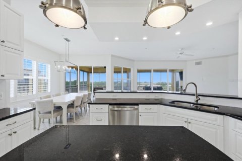 Copropriété à vendre à Englewood, Floride: 4 chambres, 256.5 m2 № 2411443 - photo 18