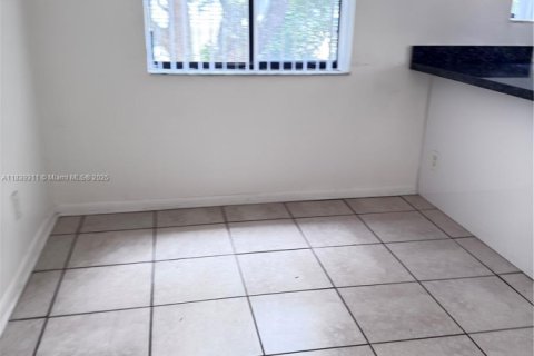 Condominio en venta en Davie, Florida, 2 dormitorios, 89.46 m2 № 1828749 - foto 4