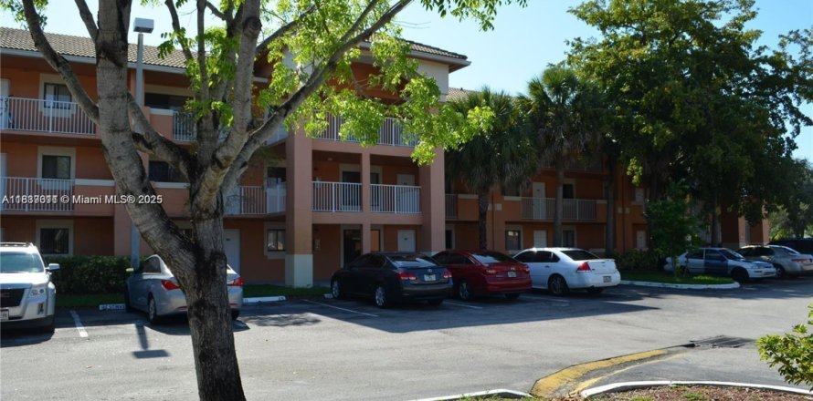 Condominio en Davie, Florida, 2 dormitorios  № 1828749