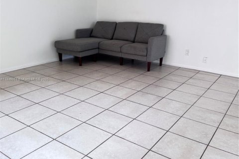 Condominio en venta en Davie, Florida, 2 dormitorios, 89.46 m2 № 1828749 - foto 10