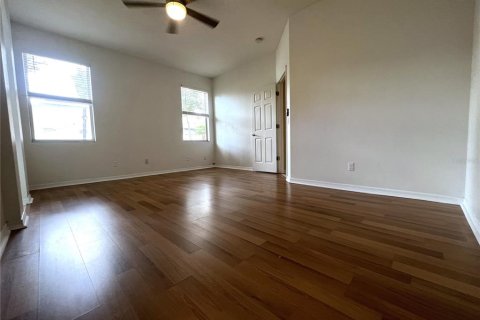 Villa ou maison à louer à Tampa, Floride: 3 chambres, 145.48 m2 № 2376718 - photo 24