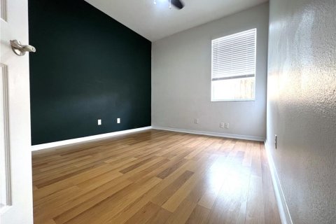 Villa ou maison à louer à Tampa, Floride: 3 chambres, 145.48 m2 № 2376718 - photo 25