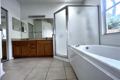 Villa ou maison à louer à Tampa, Floride: 3 chambres, 145.48 m2 № 2376718 - photo 19